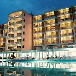 делфин - ол инклузив 3*