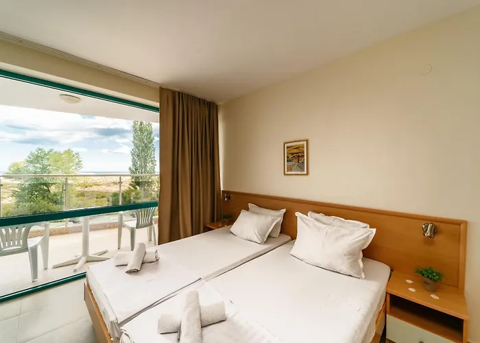 Delfin 3* 内塞伯尔