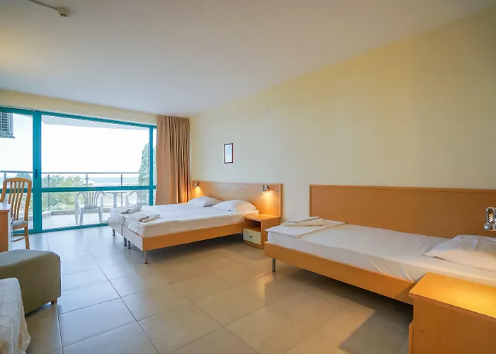 Delfin 3* 内塞伯尔