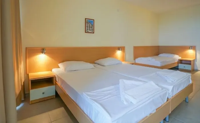 Delfin 3* 内塞伯尔